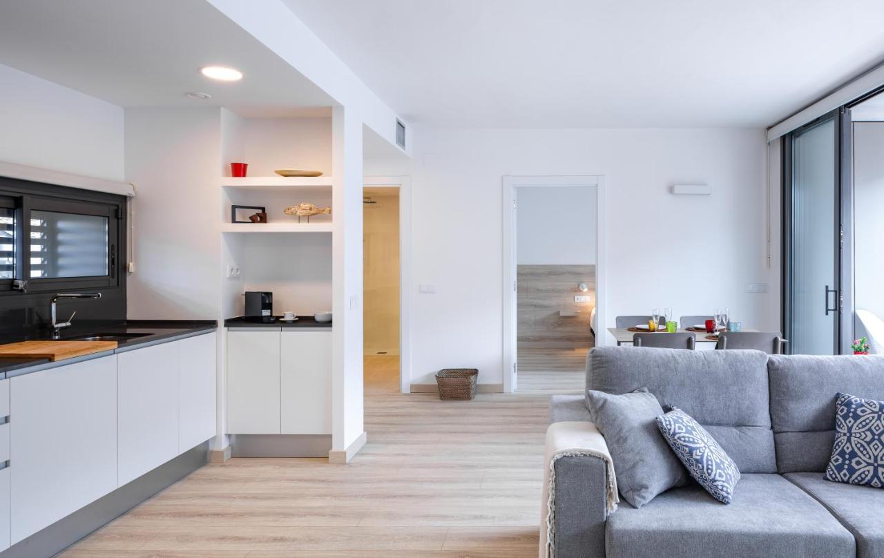 Apartaments La Rosella โรเซส ภายนอก รูปภาพ