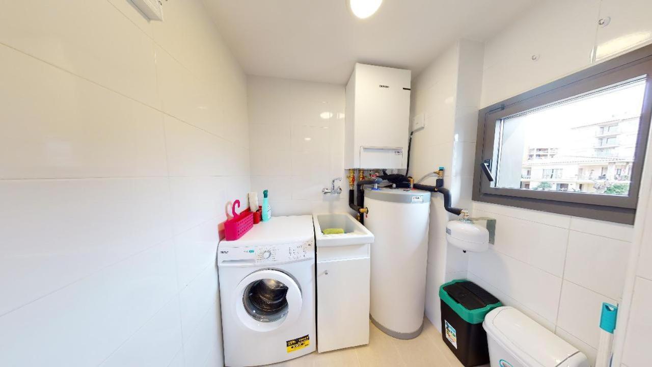 Apartaments La Rosella โรเซส ภายนอก รูปภาพ